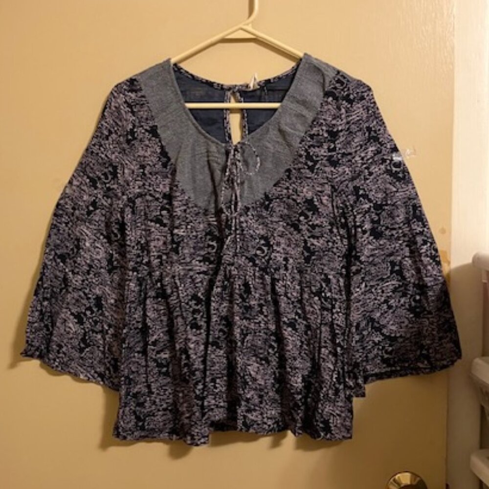 Anthro-Akemi+Kin Boho Peplum Top with Bell Sleeves